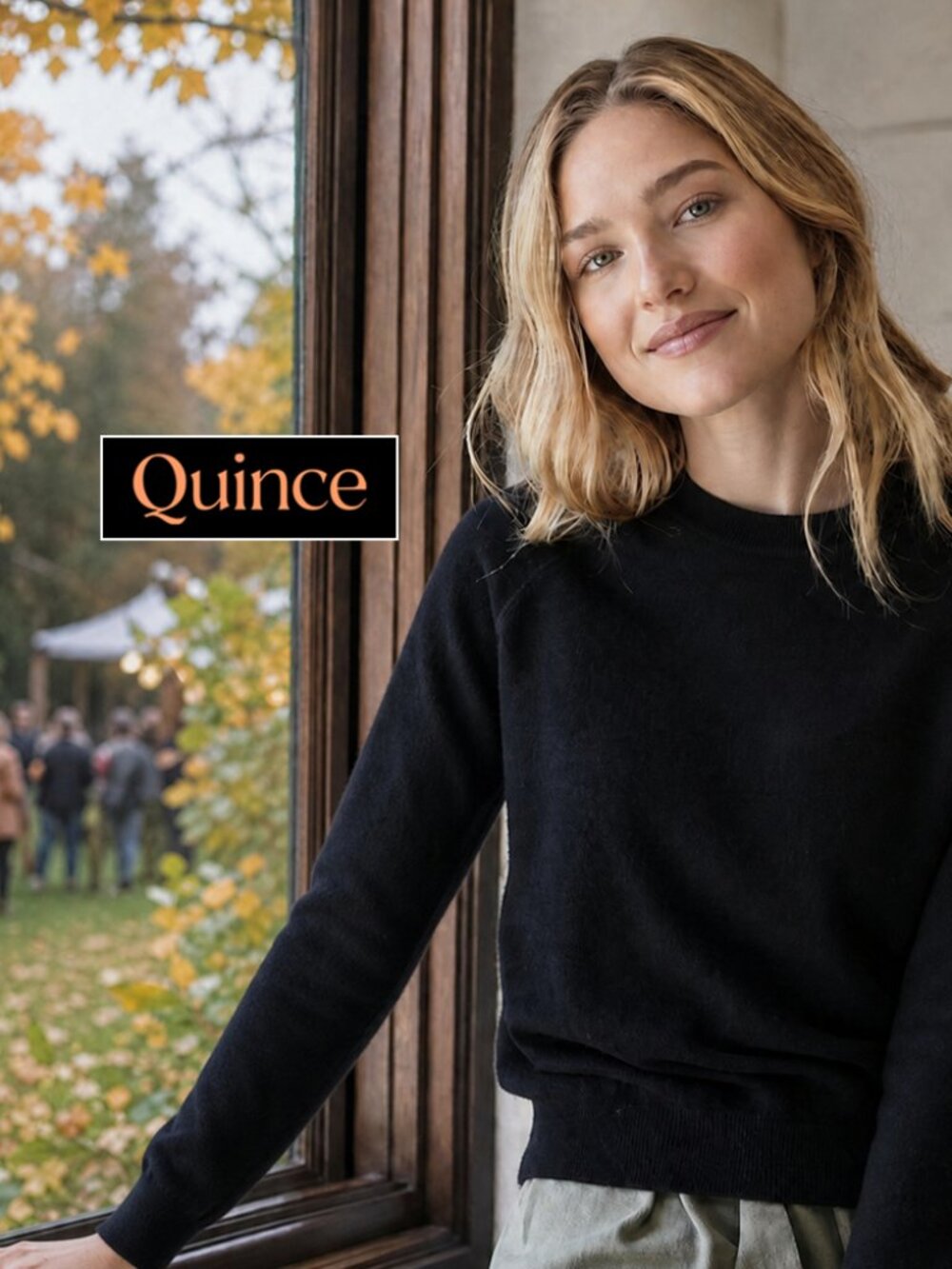 Mongolian Cashmere Crewneck Sweater: Black